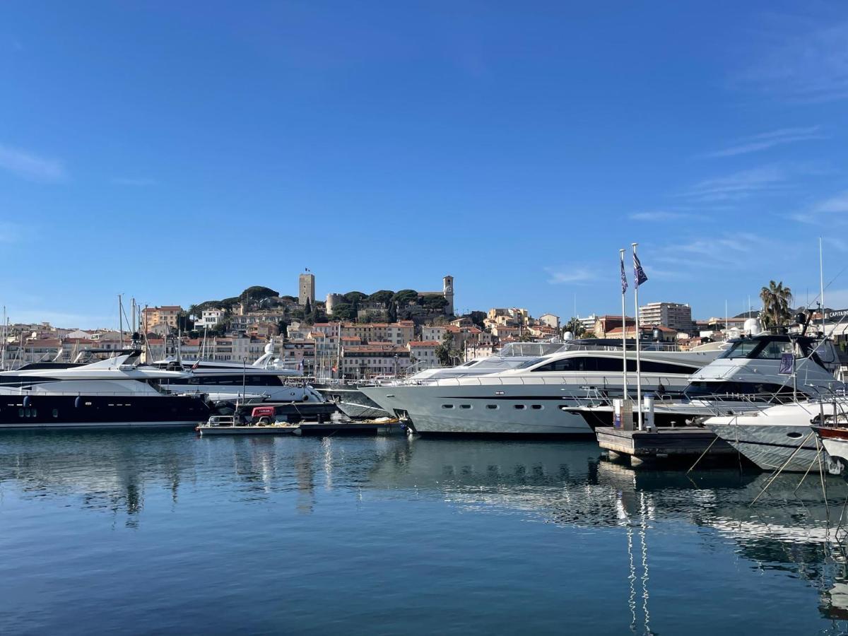 Cannes : Agreable Et Lumineux Appartement Vue Mer Kültér fotó