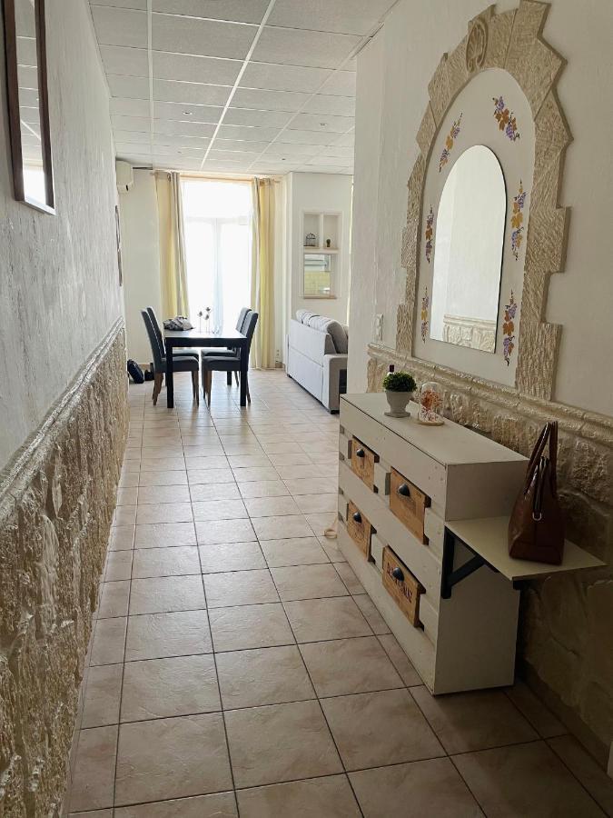 Cannes : Agreable Et Lumineux Appartement Vue Mer Kültér fotó